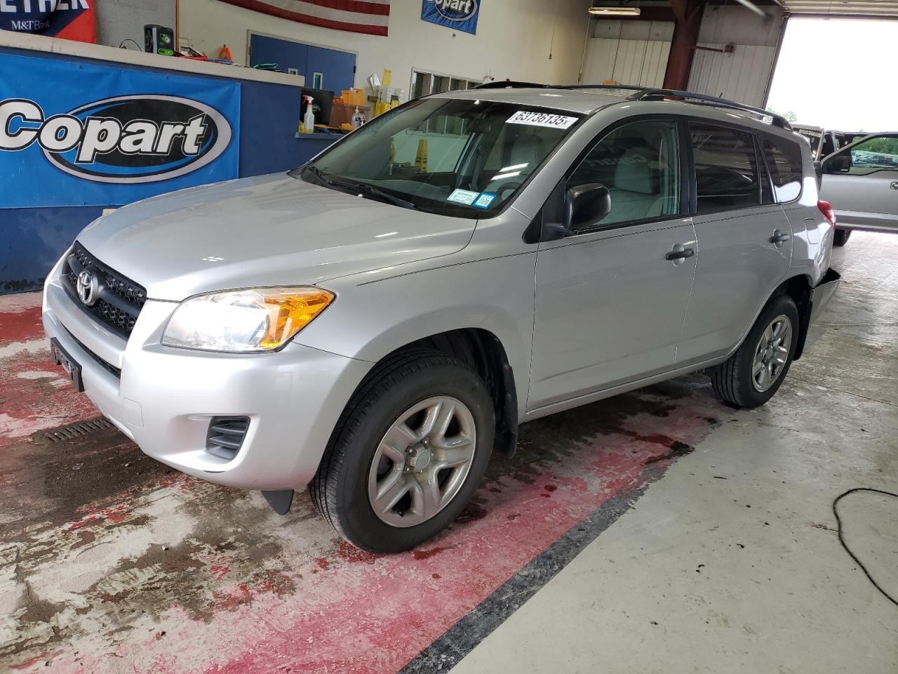 TOYOTA RAV4 2010