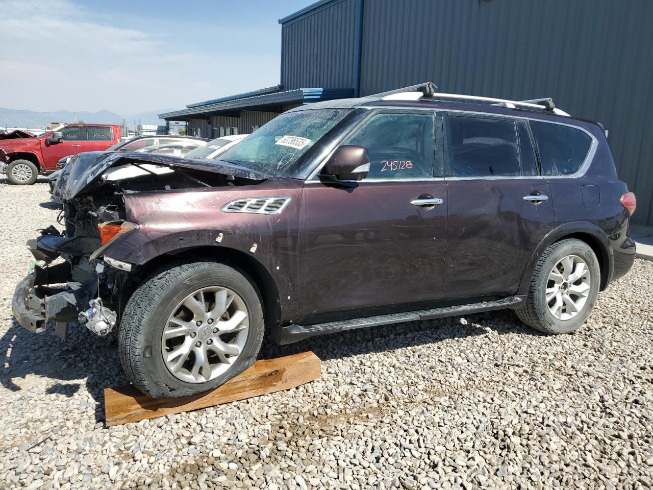 INFINITI QX56 2012