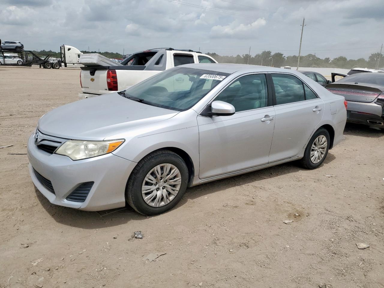TOYOTA CAMRY BASE 2012