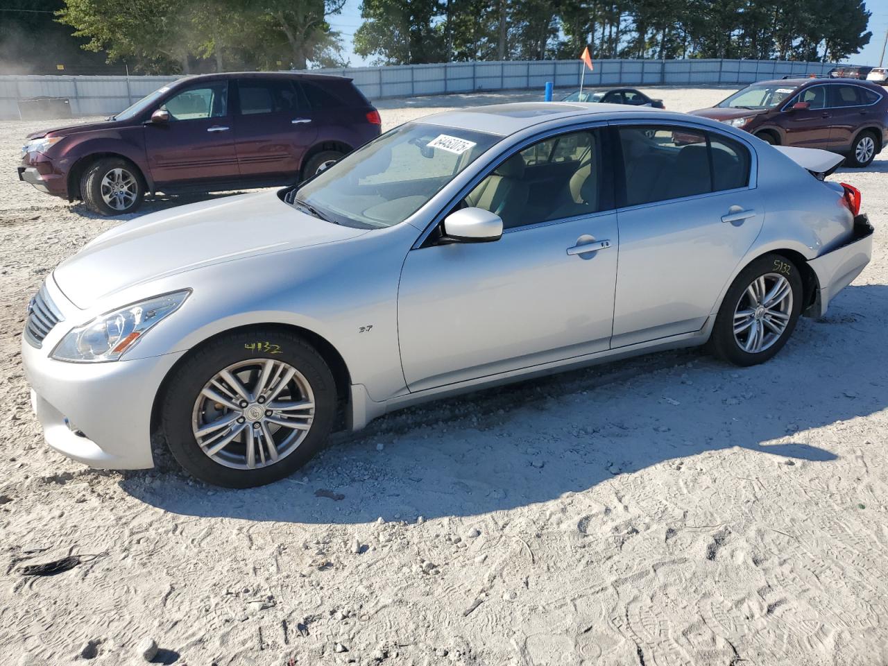 INFINITI Q40 2015