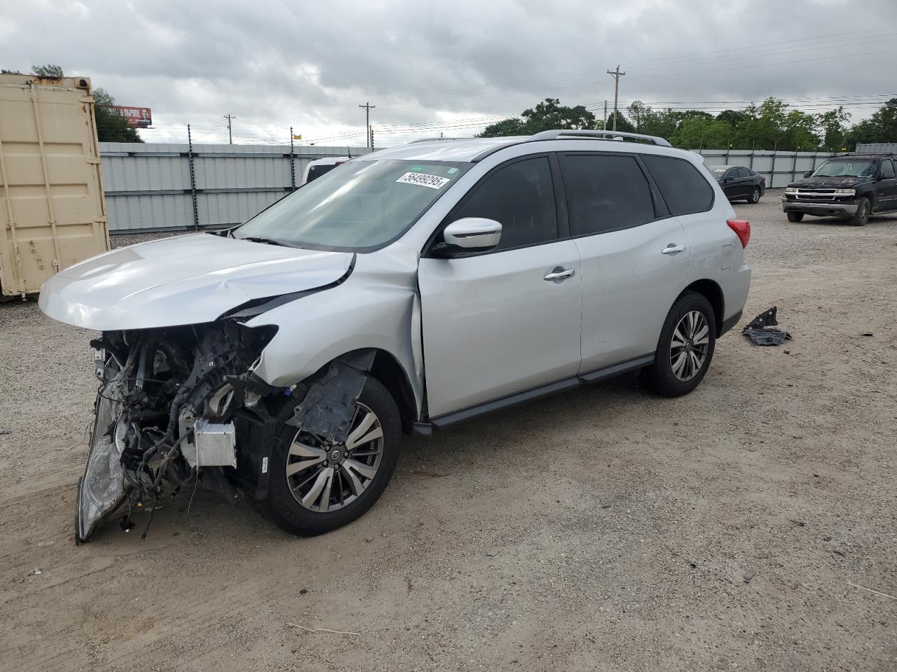 NISSAN PATHFINDER 2020