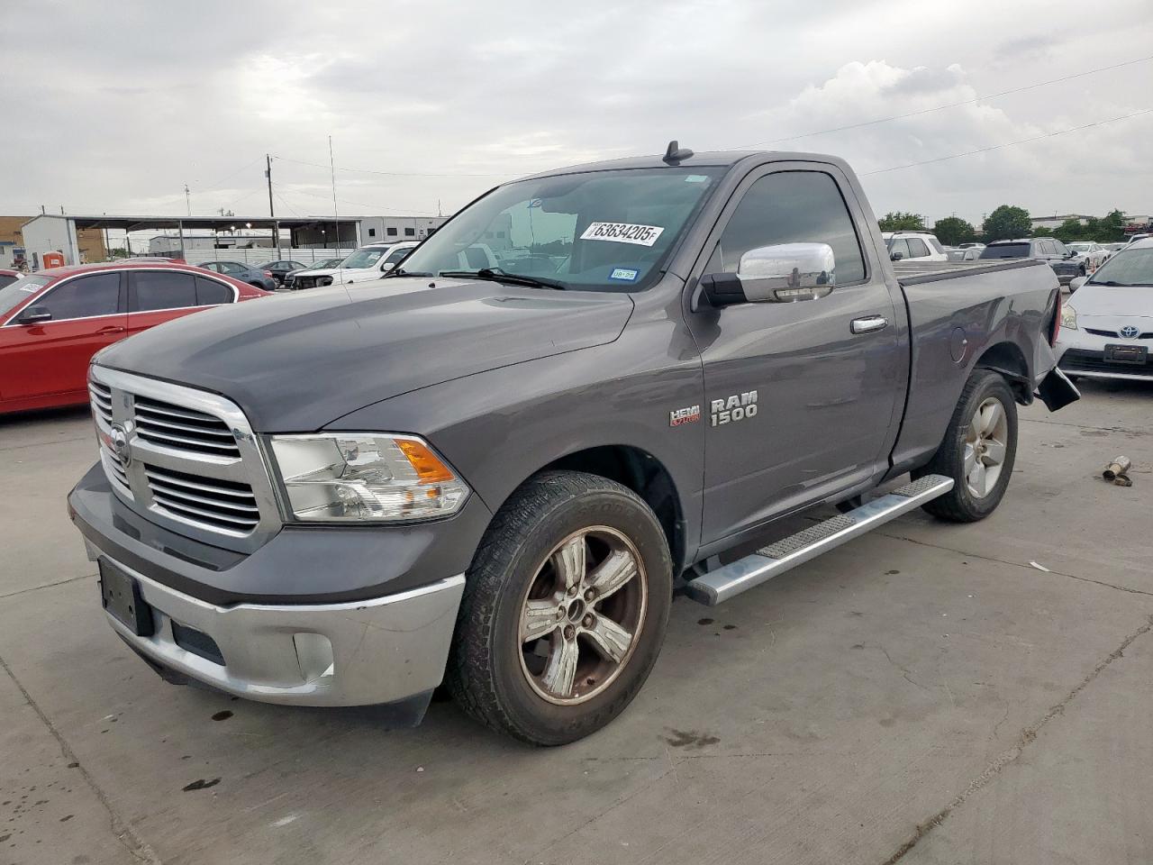 RAM 1500 SLT 2015