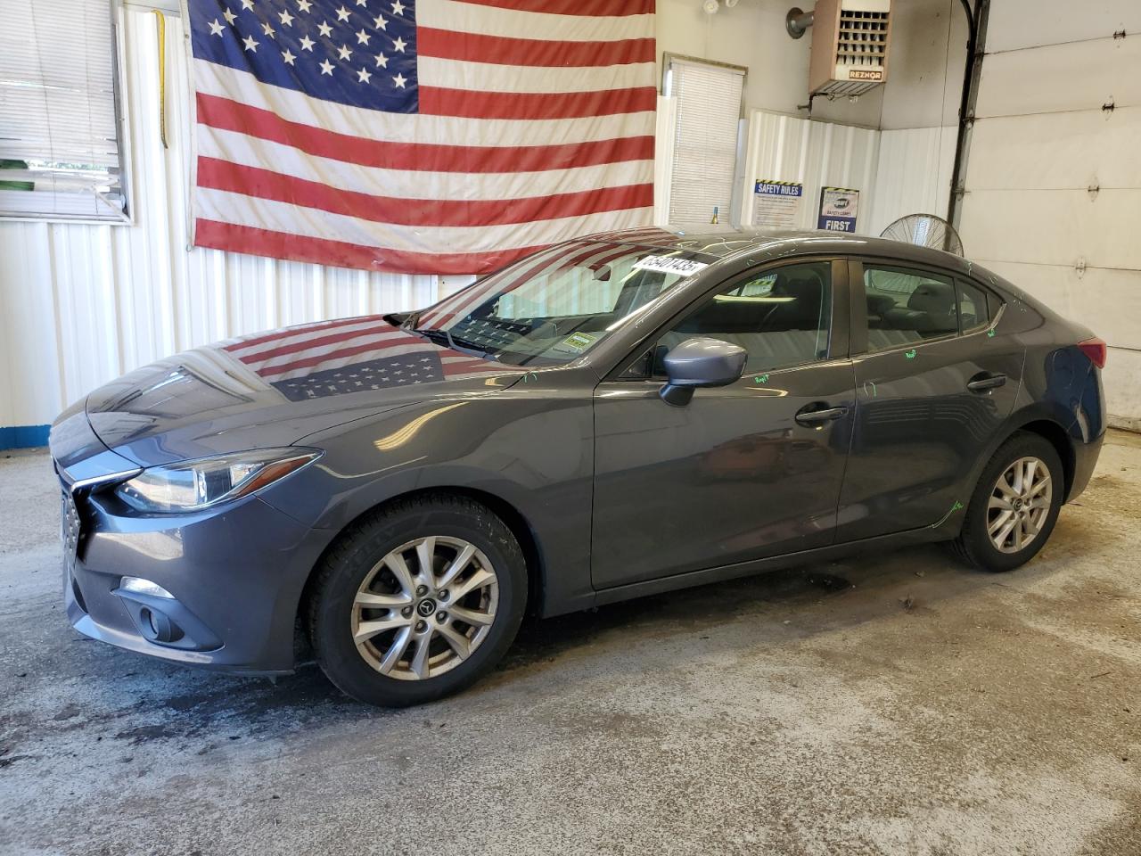 MAZDA 3 TOURING 2015