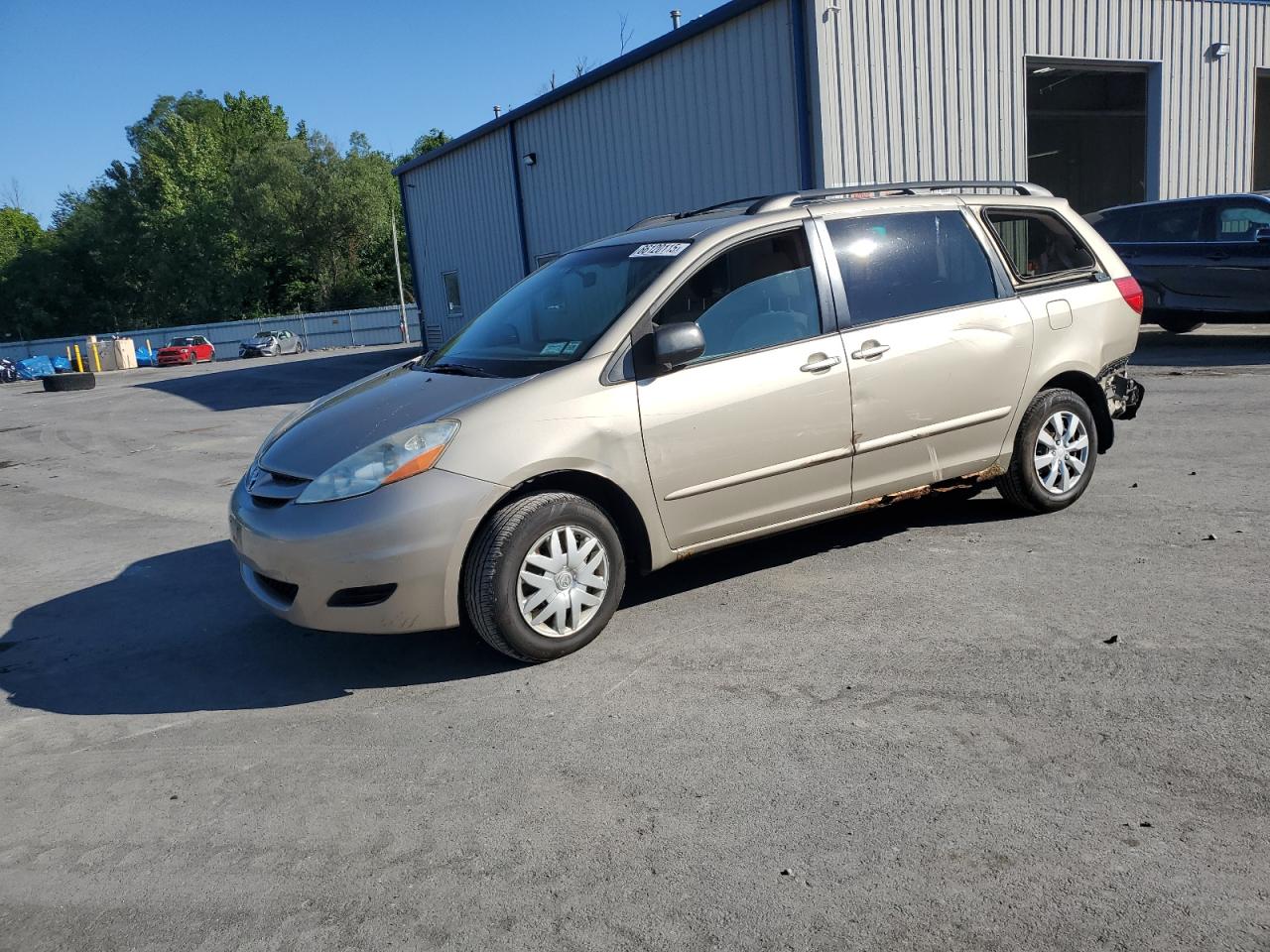 TOYOTA SIENNA CE 2009