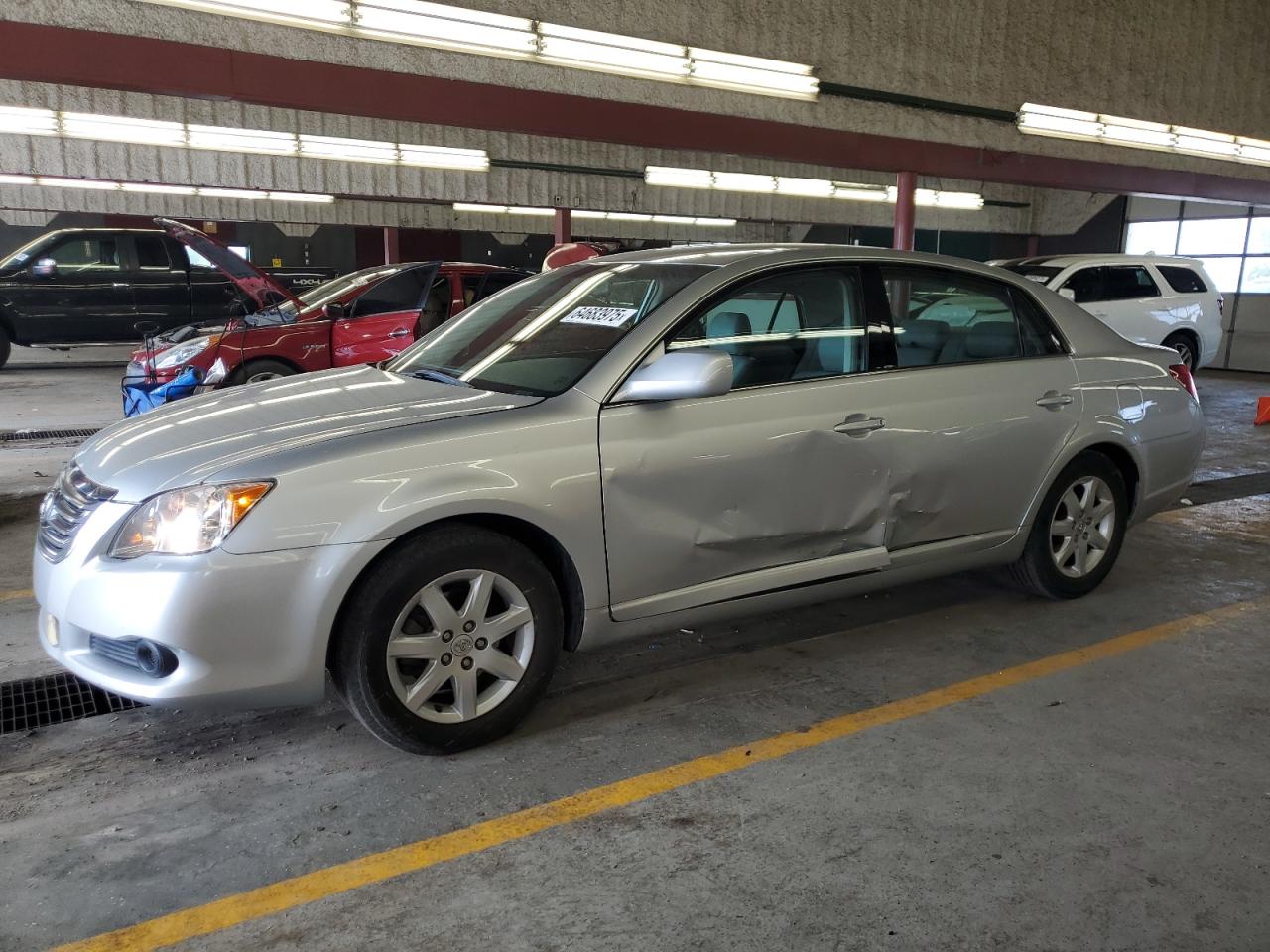 TOYOTA AVALON XL 2008