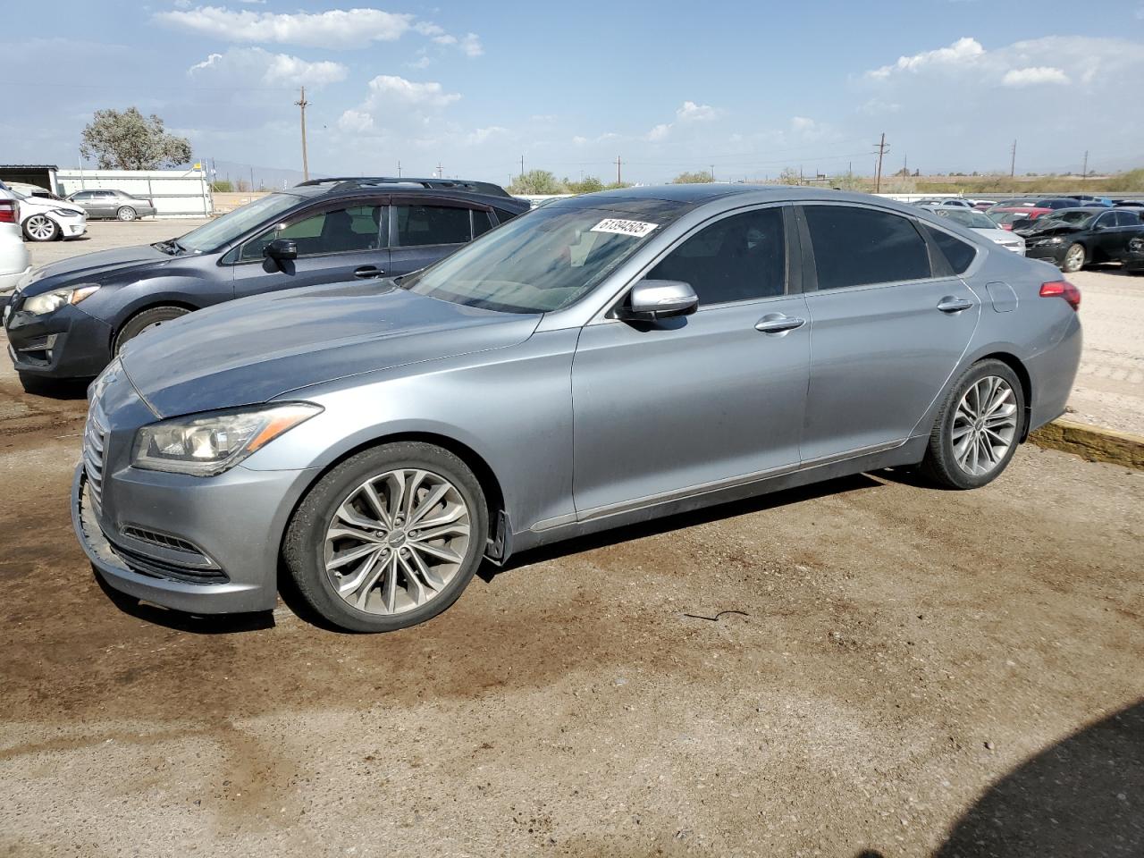 HYUNDAI GENESIS 3. 2015