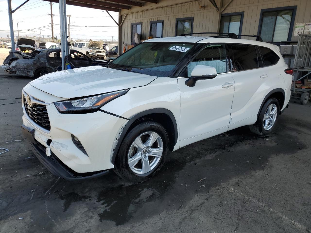TOYOTA HIGHLANDER 2020