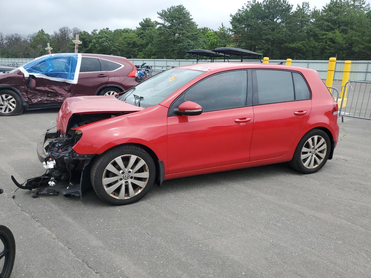 VOLKSWAGEN GOLF 2012