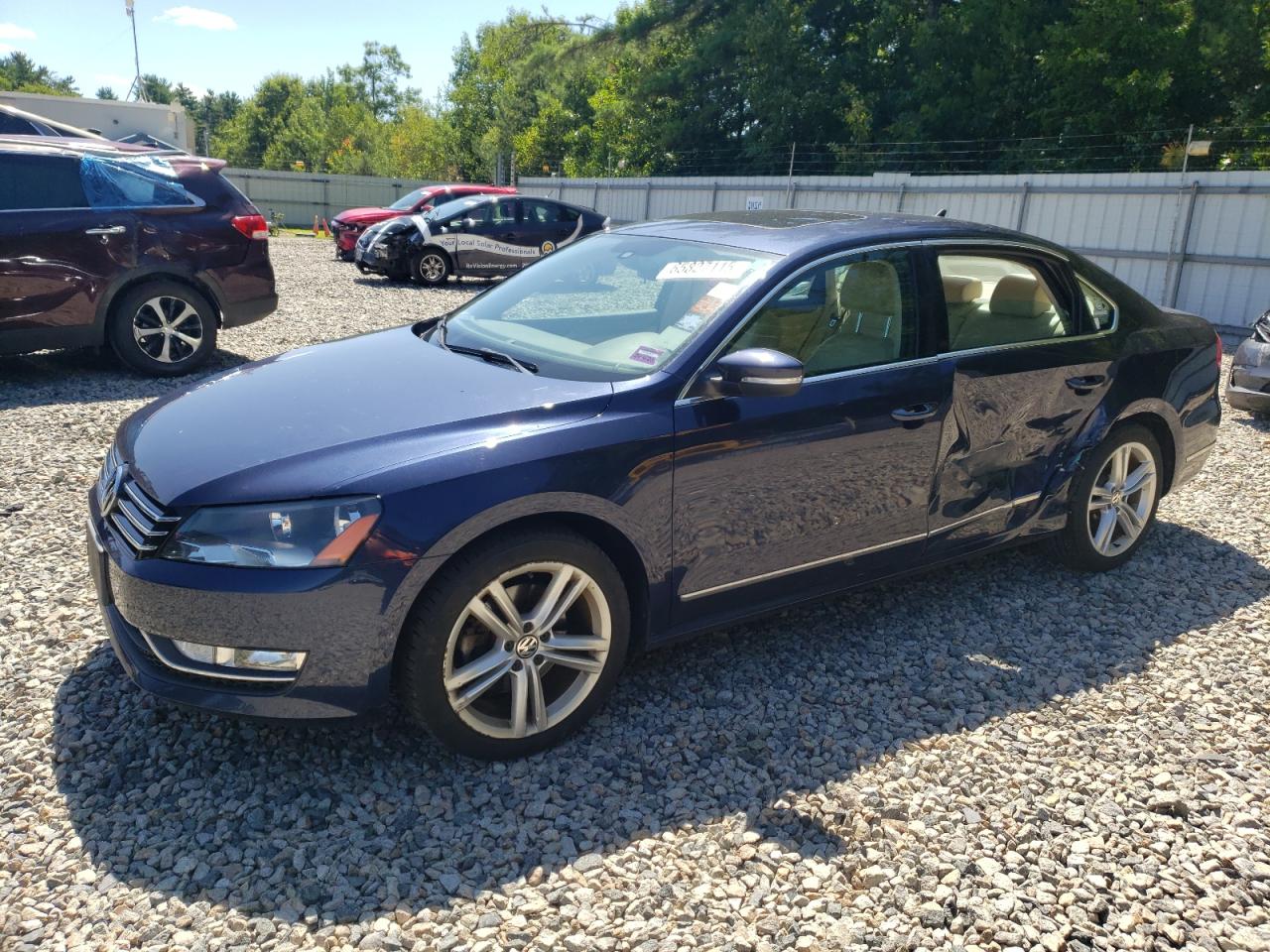 VOLKSWAGEN PASSAT SE 2015