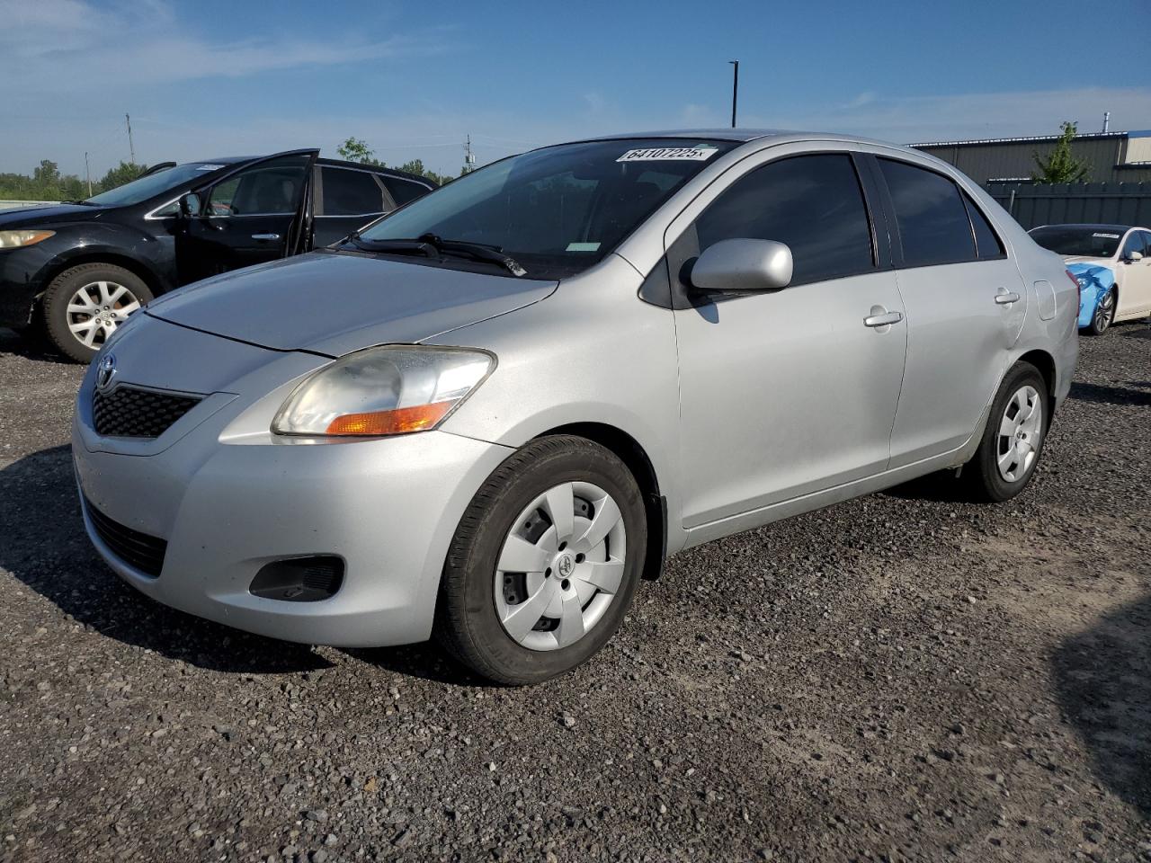 TOYOTA YARIS 2011