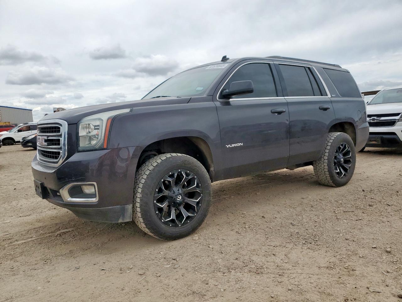 GMC YUKON SLT 2015