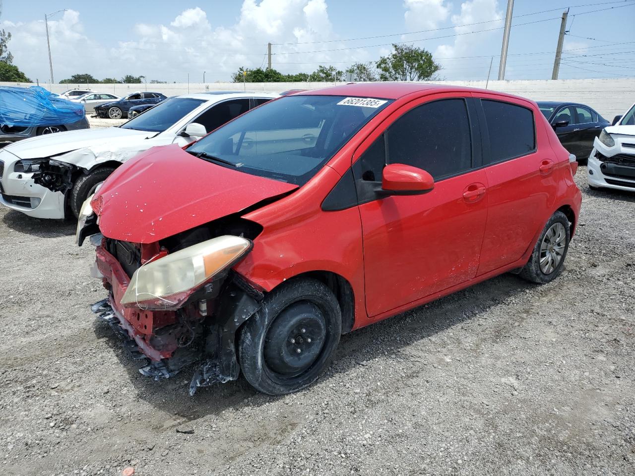 TOYOTA YARIS 2014