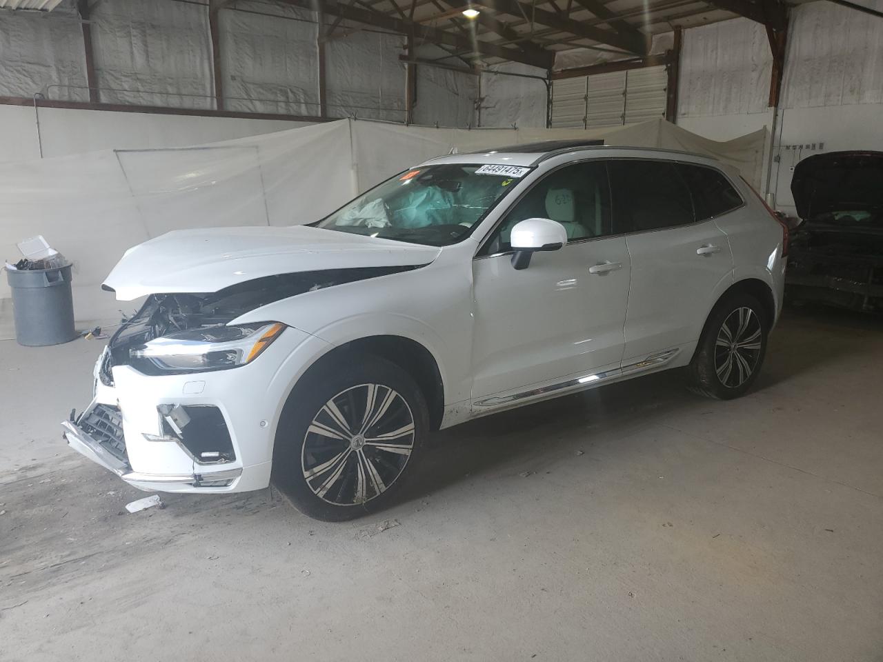 VOLVO XC60 2022