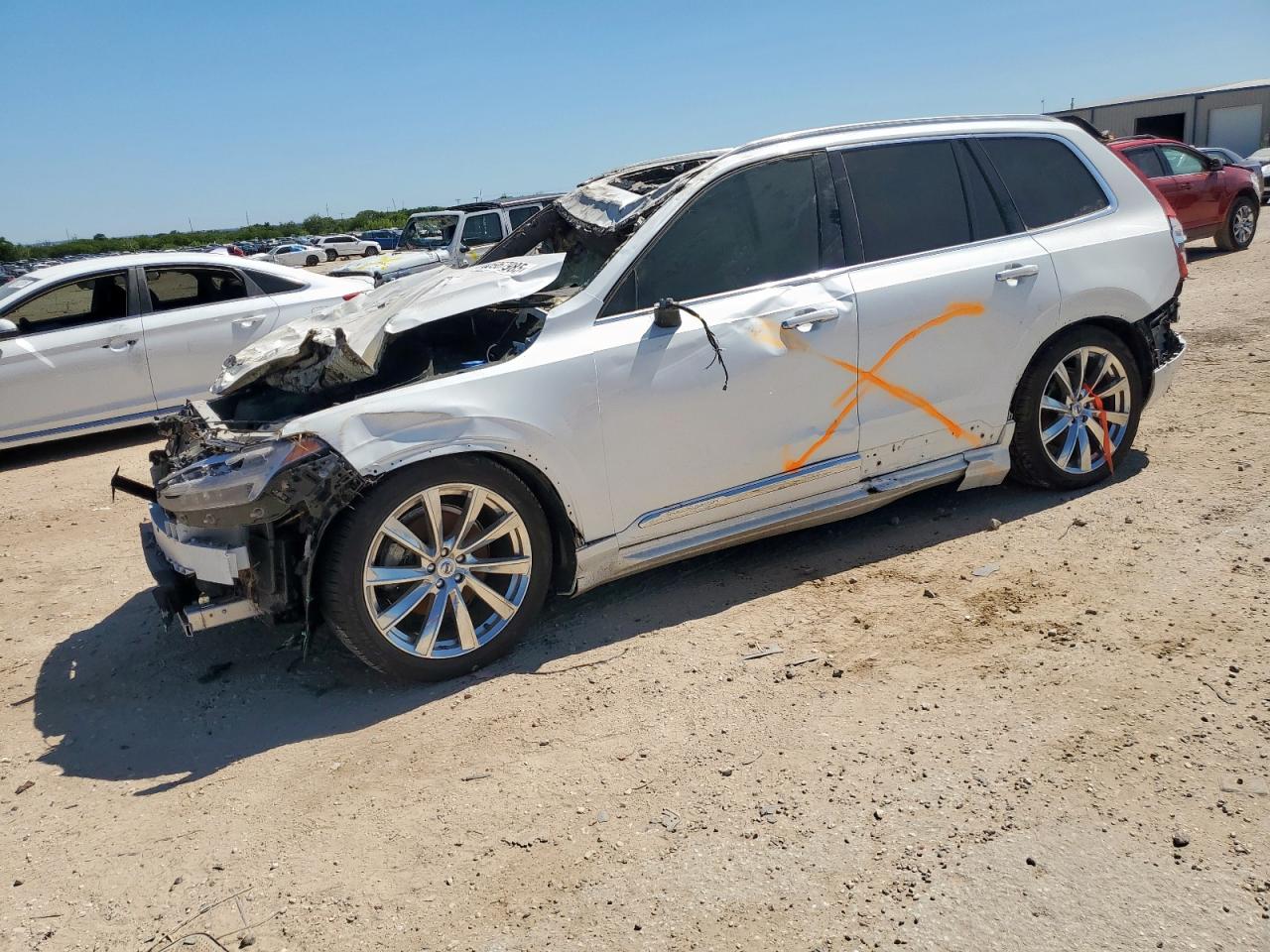 VOLVO XC90 T6 2017