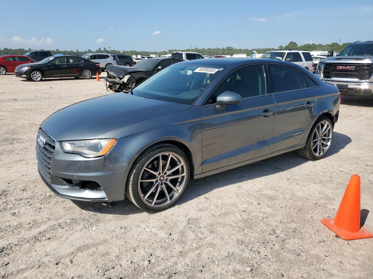 AUDI A3 PREMIUM 2015