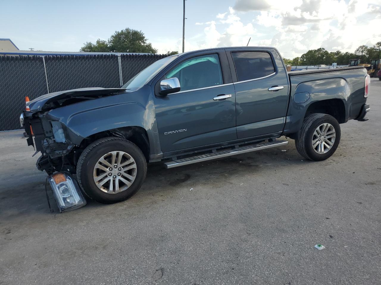 GMC CANYON SLT 2019