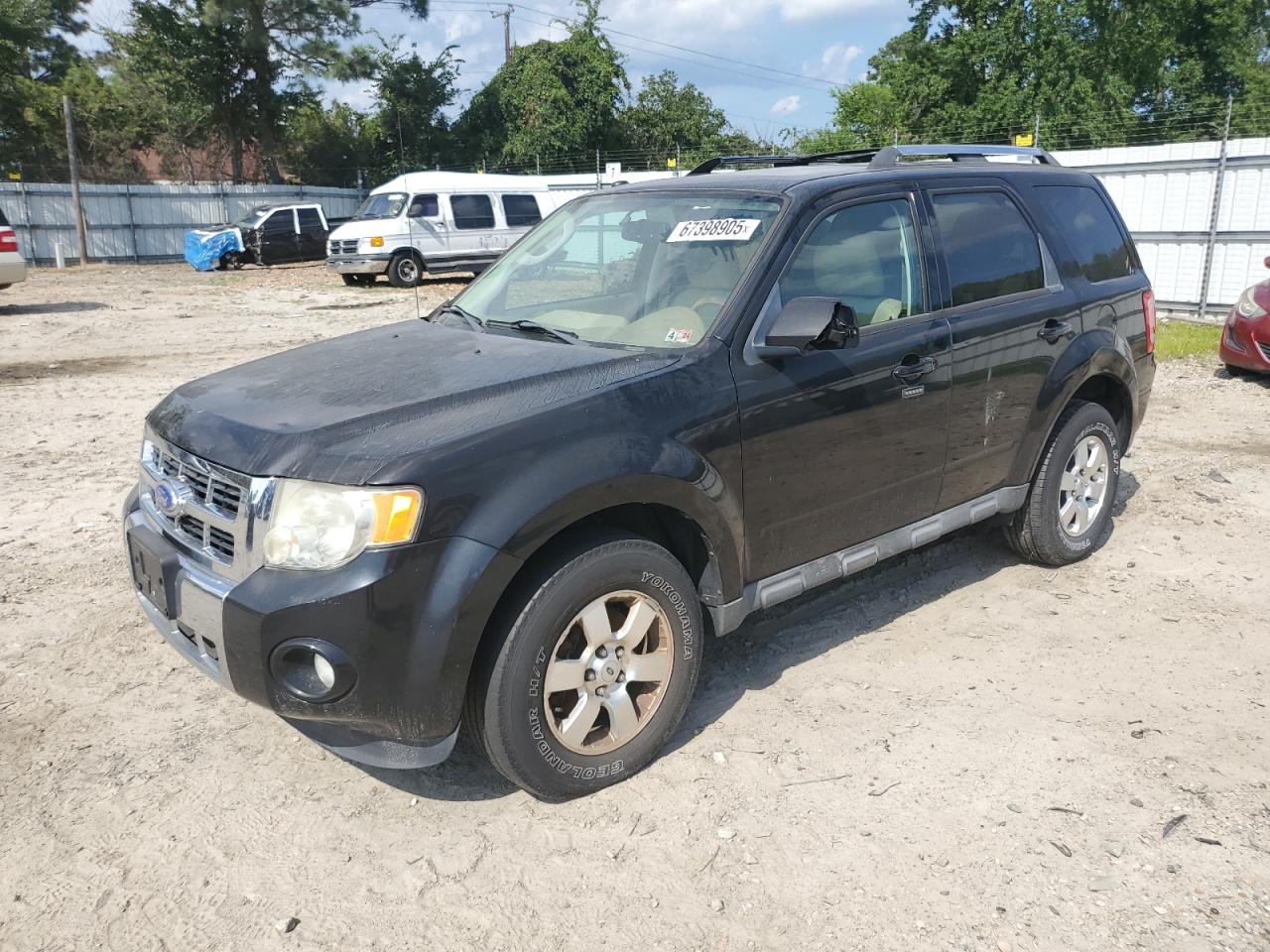 FORD ESCAPE LIM 2011