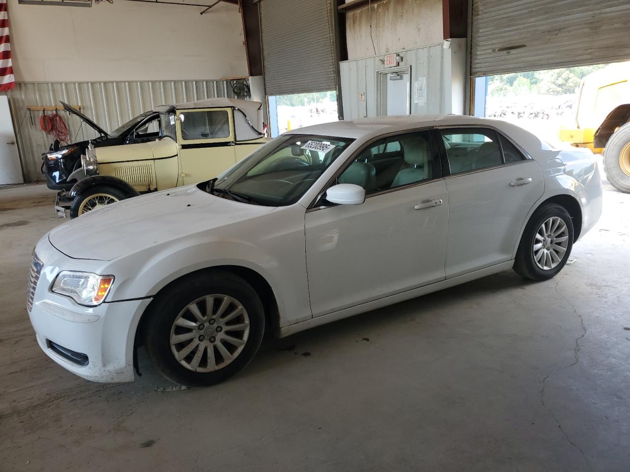 CHRYSLER 300 2014