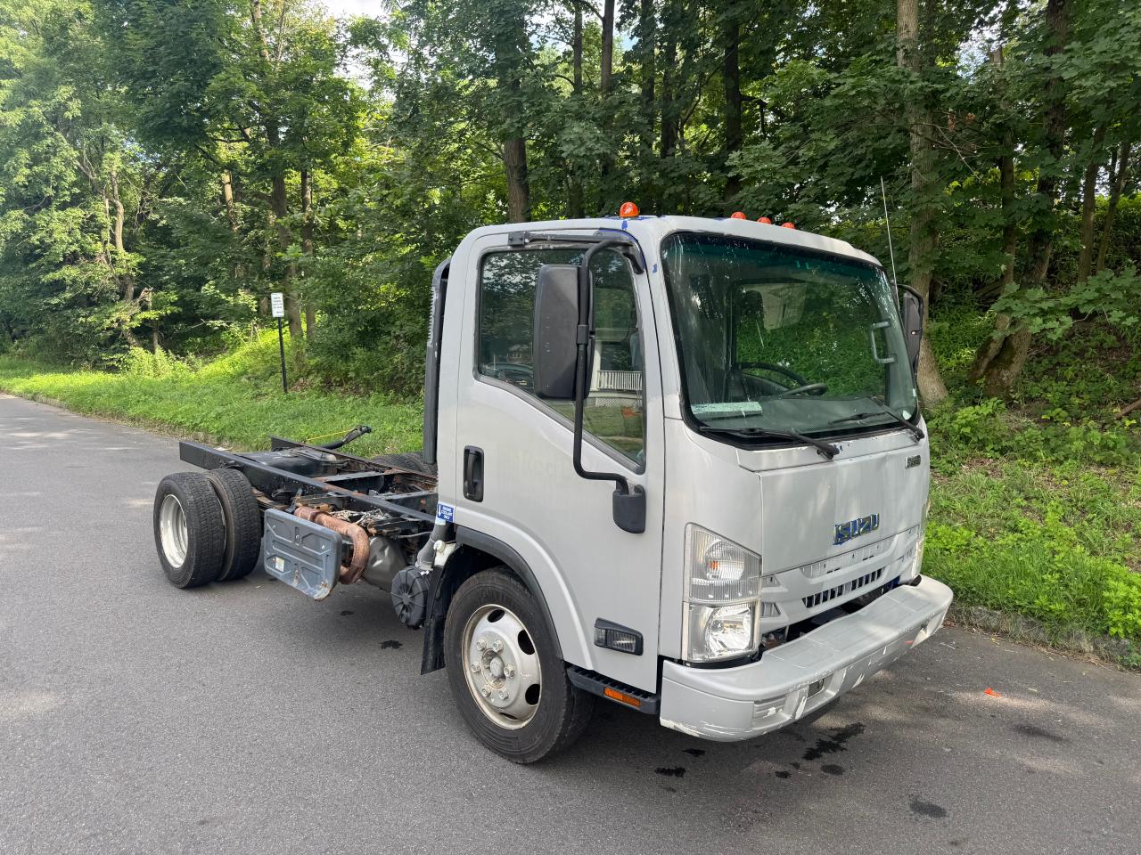ISUZU NRR 2017