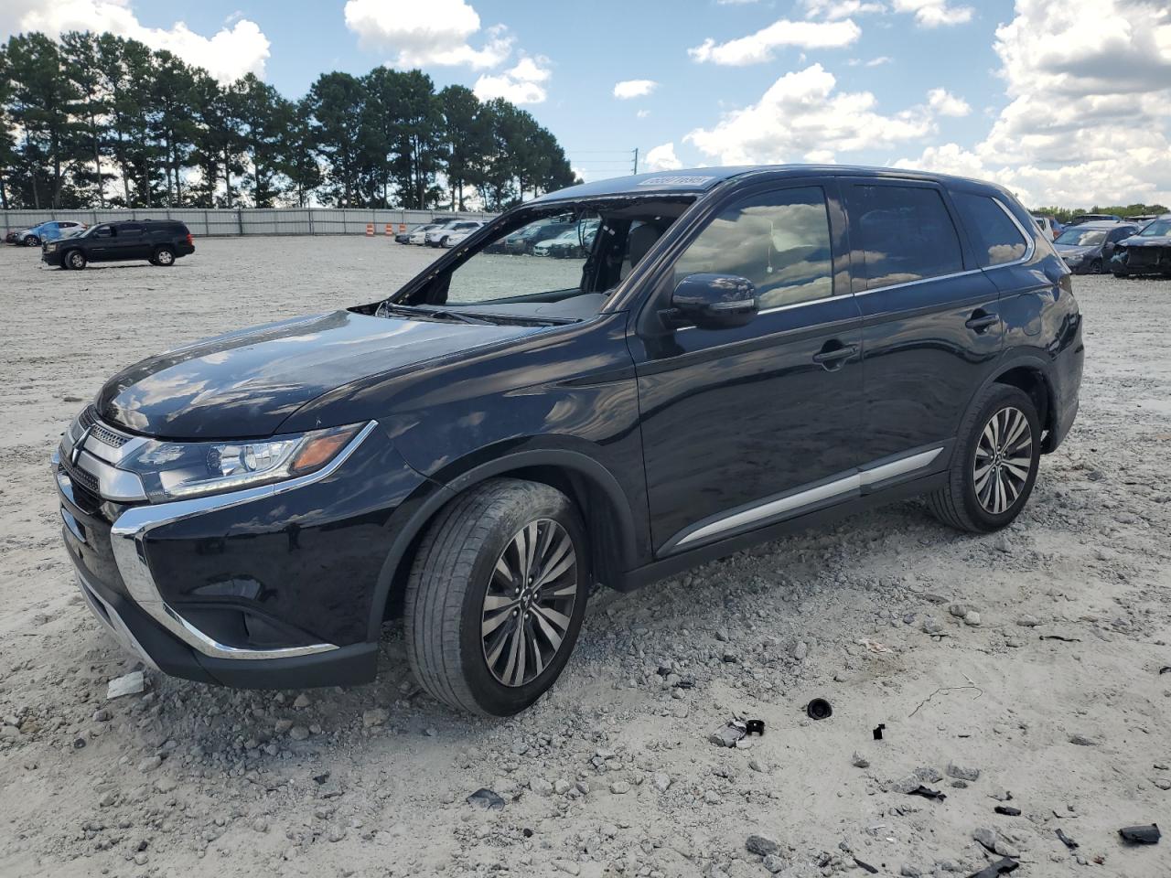 MITSUBISHI OUTLANDER 2019