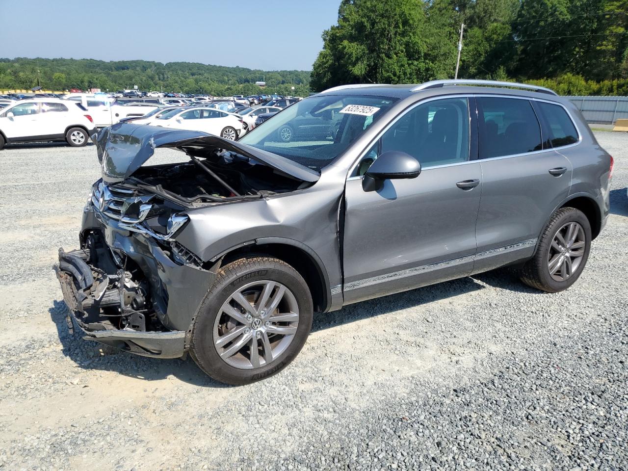 VOLKSWAGEN TOUAREG SP 2016