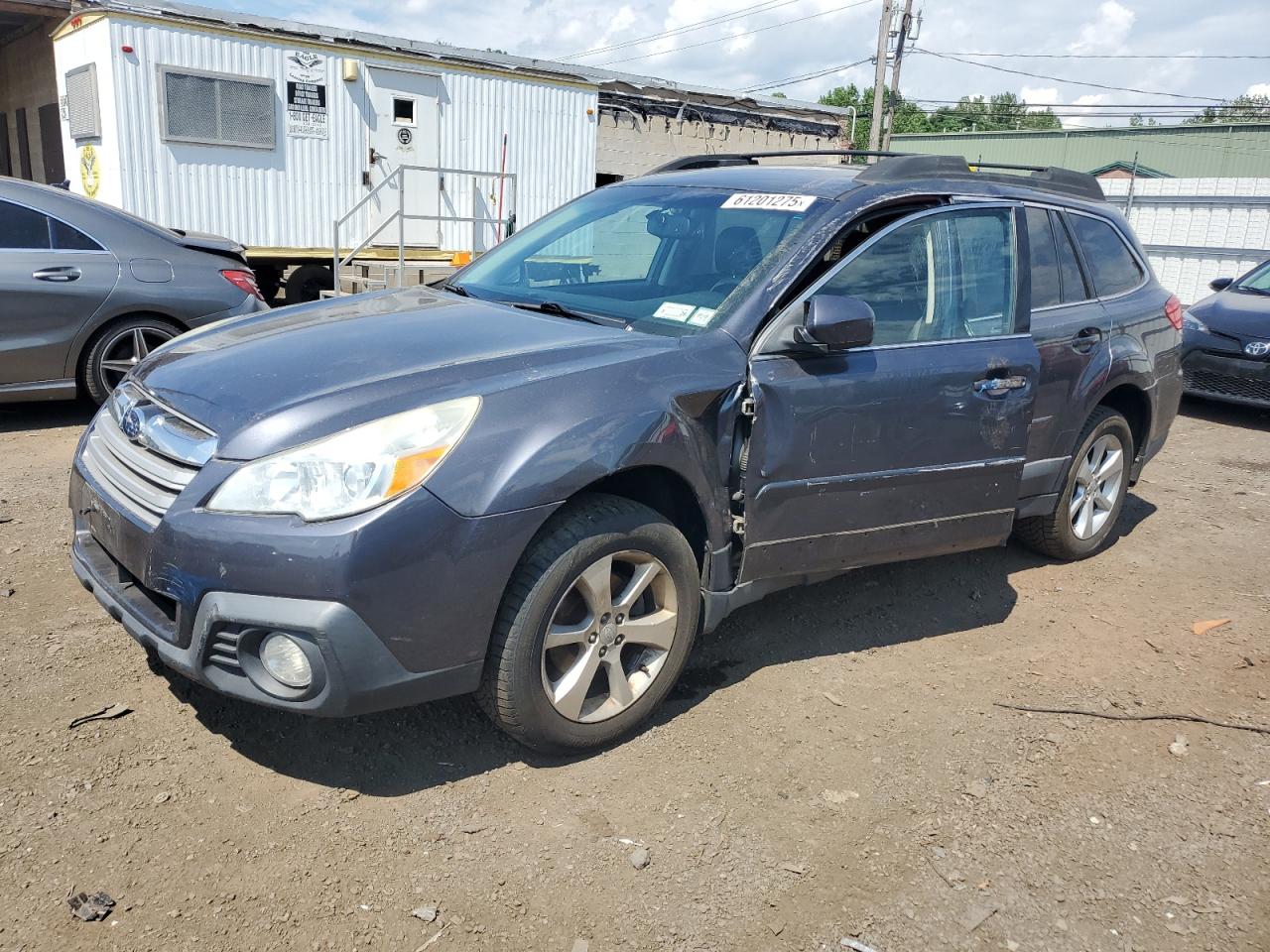 SUBARU OUTBACK 2. 2014