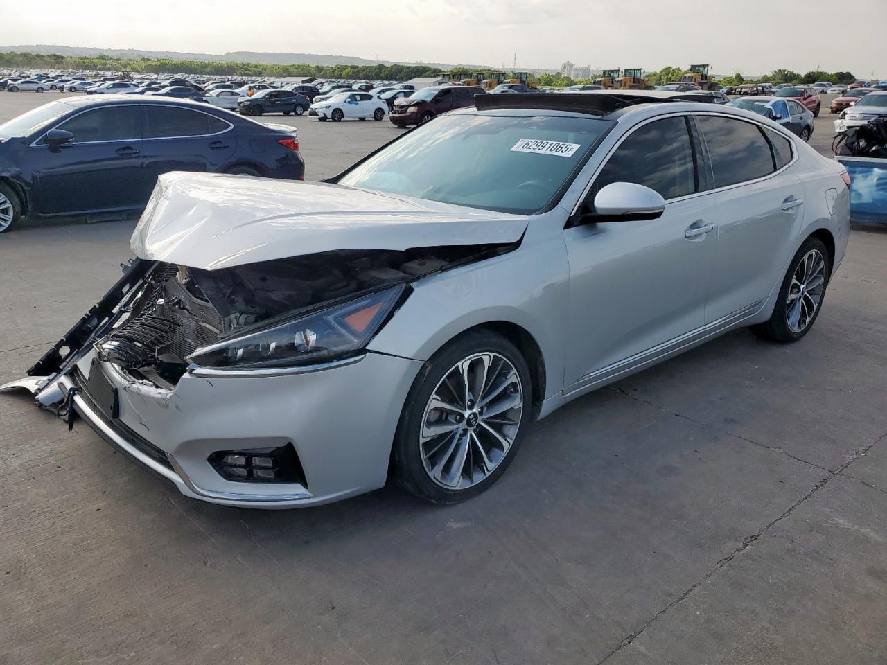 KIA CADENZA PR 2017