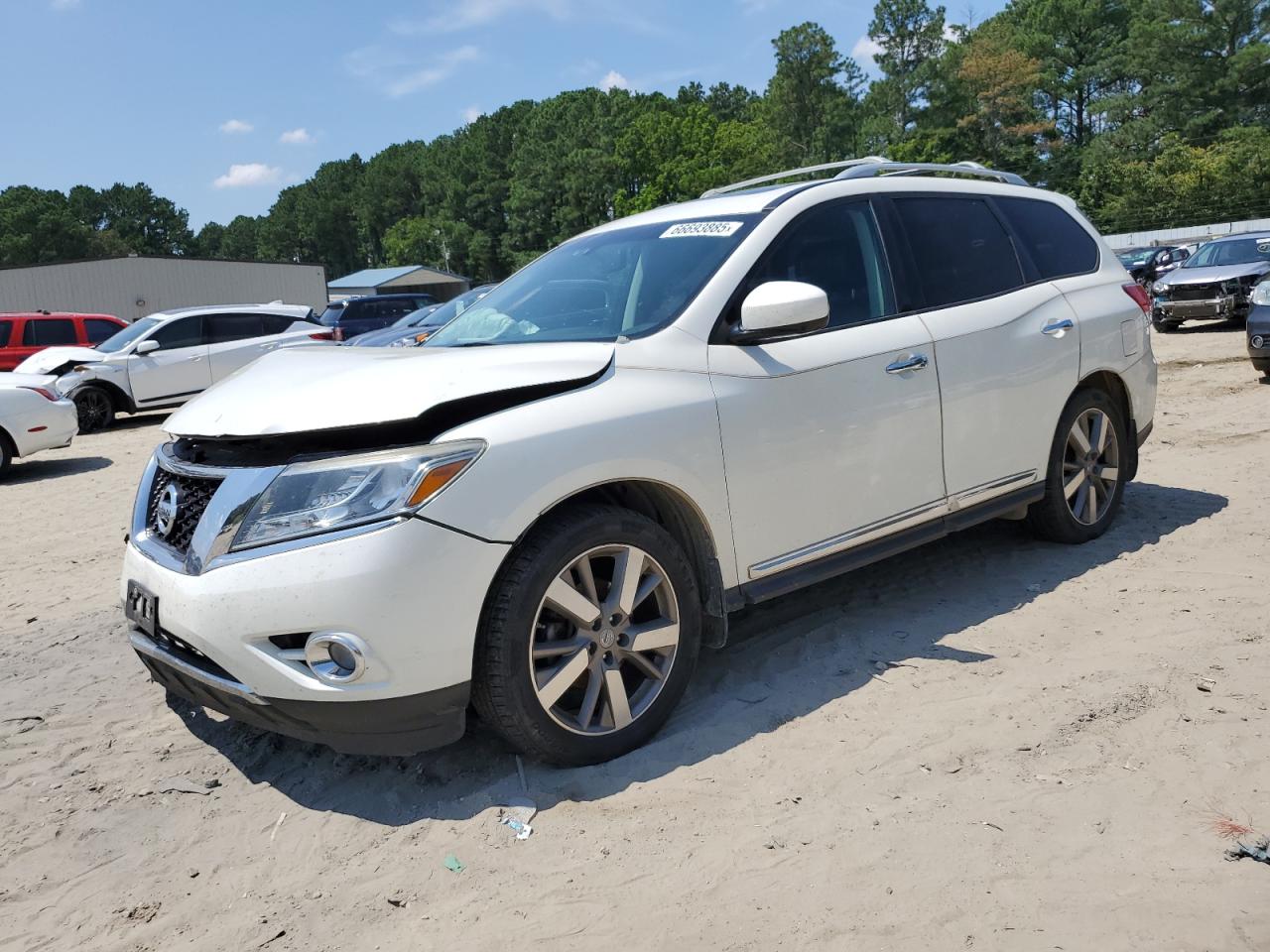 NISSAN PATHFINDER 2015