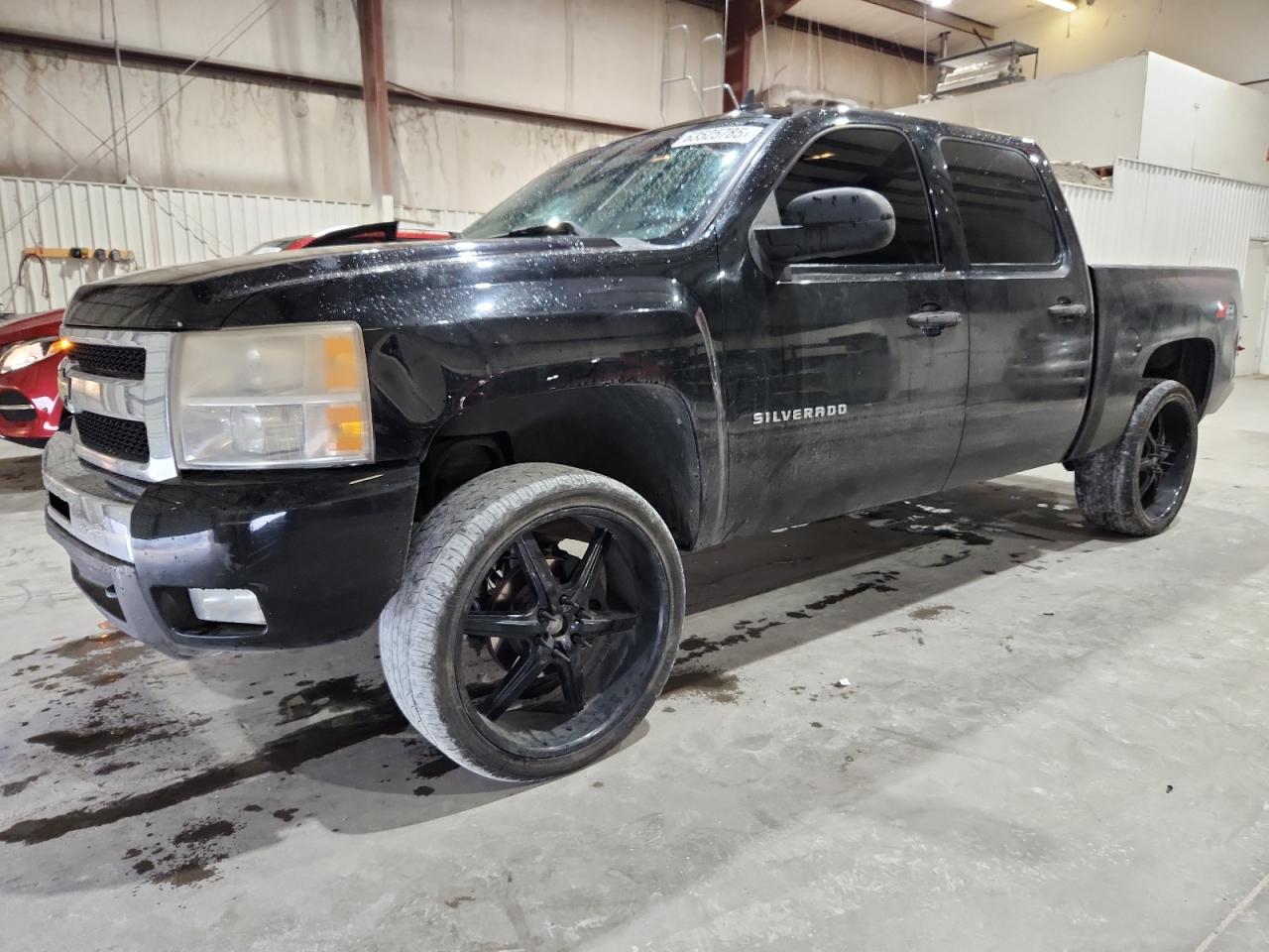 CHEVROLET SILVERADO 2011