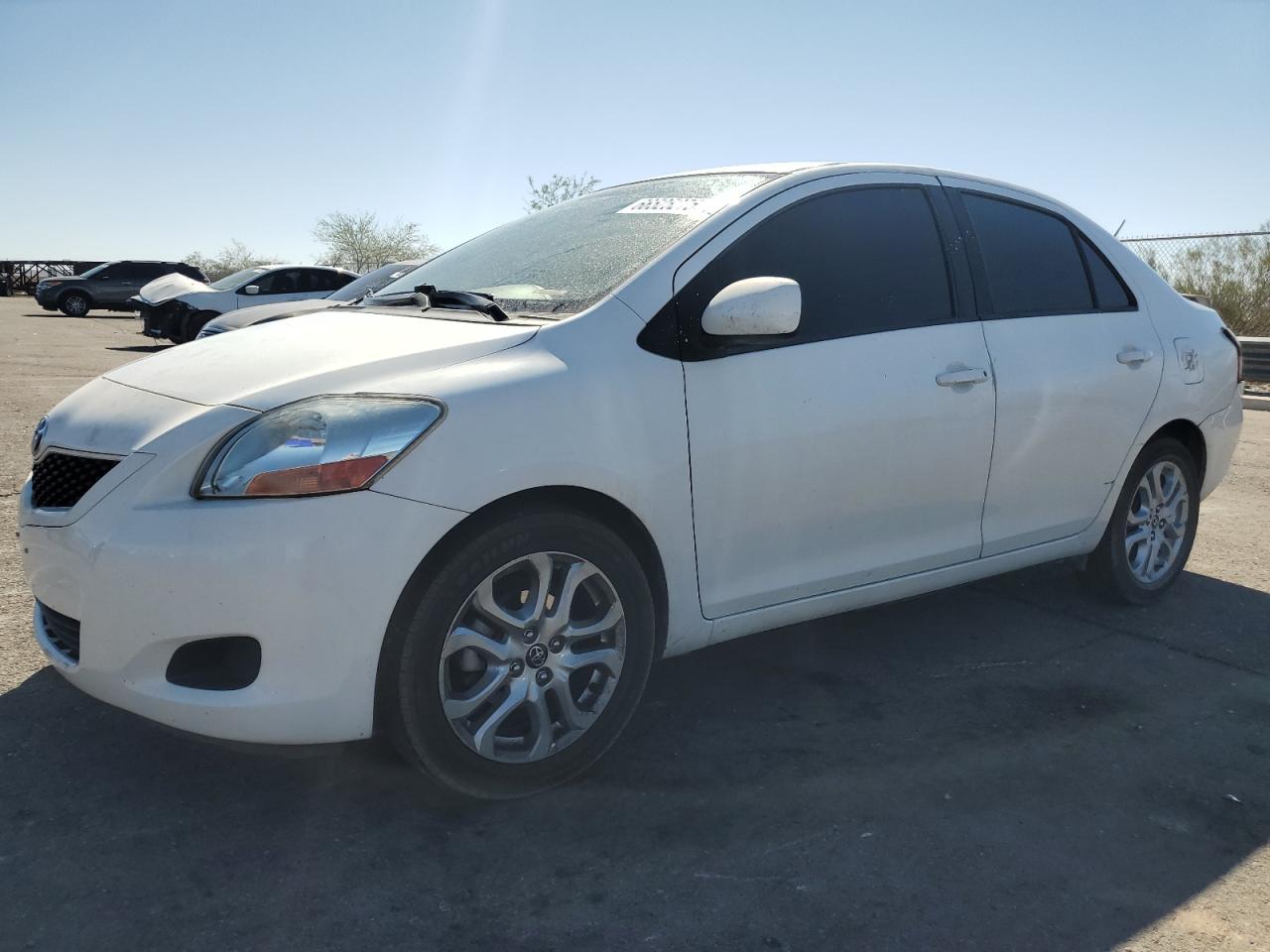 TOYOTA YARIS 2009