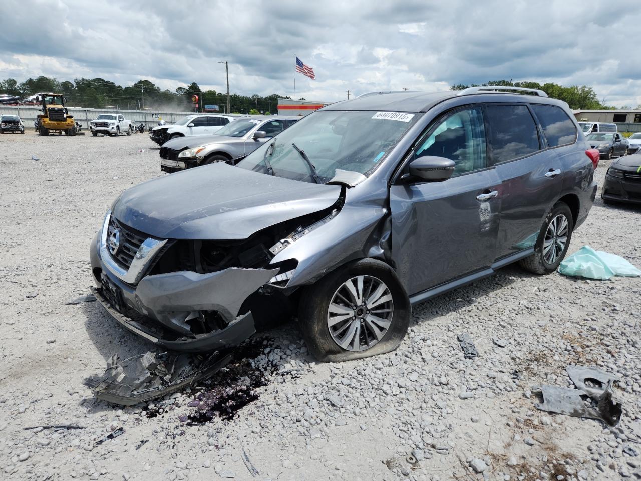 NISSAN PATHFINDER 2017