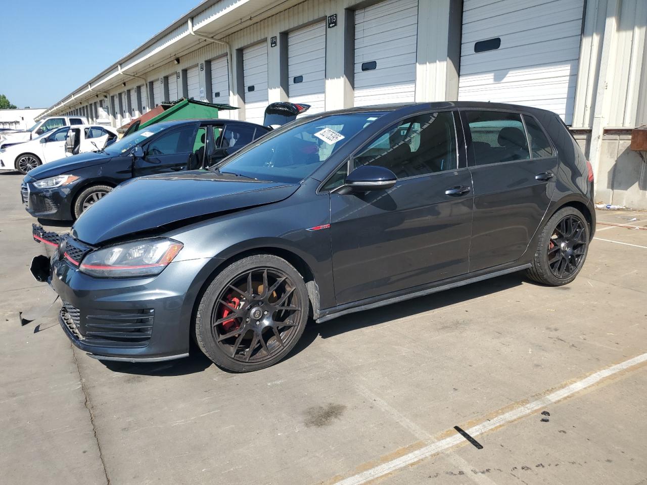 VOLKSWAGEN GTI 2015