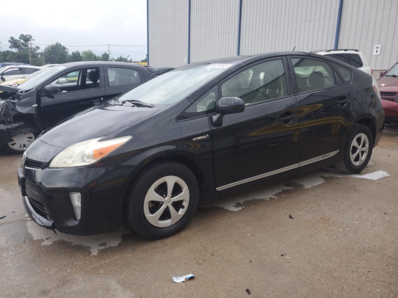 TOYOTA PRIUS 2012