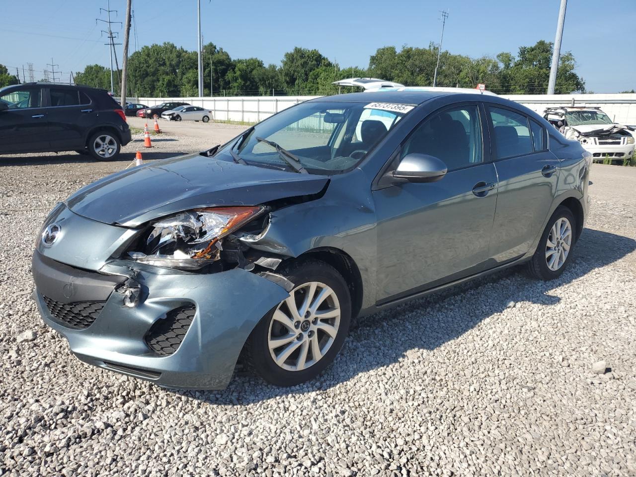 MAZDA 3 2013