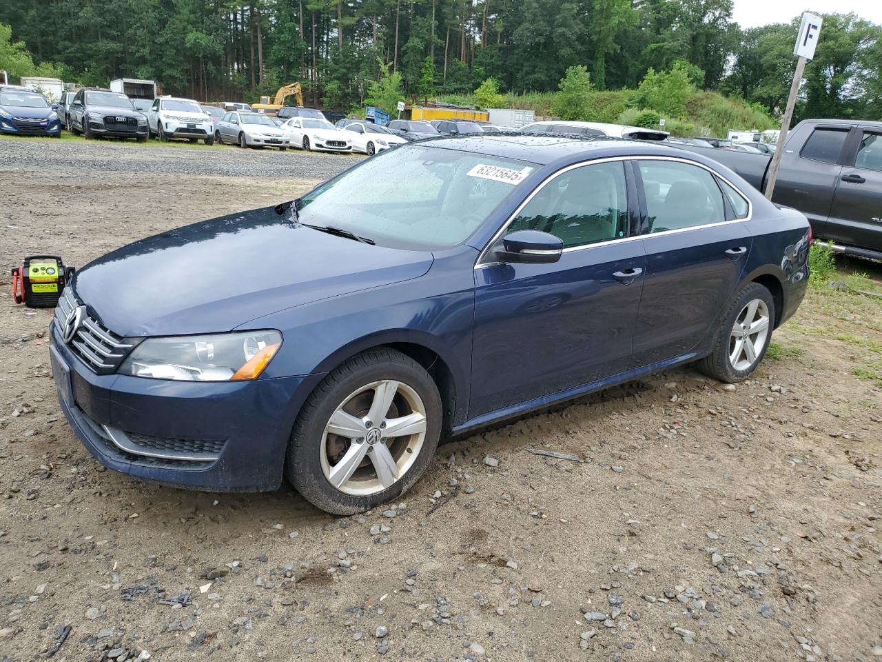 VOLKSWAGEN PASSAT SE 2013