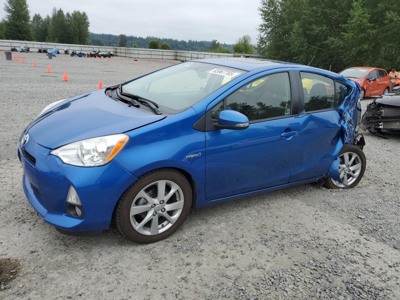 TOYOTA PRIUS C 2013