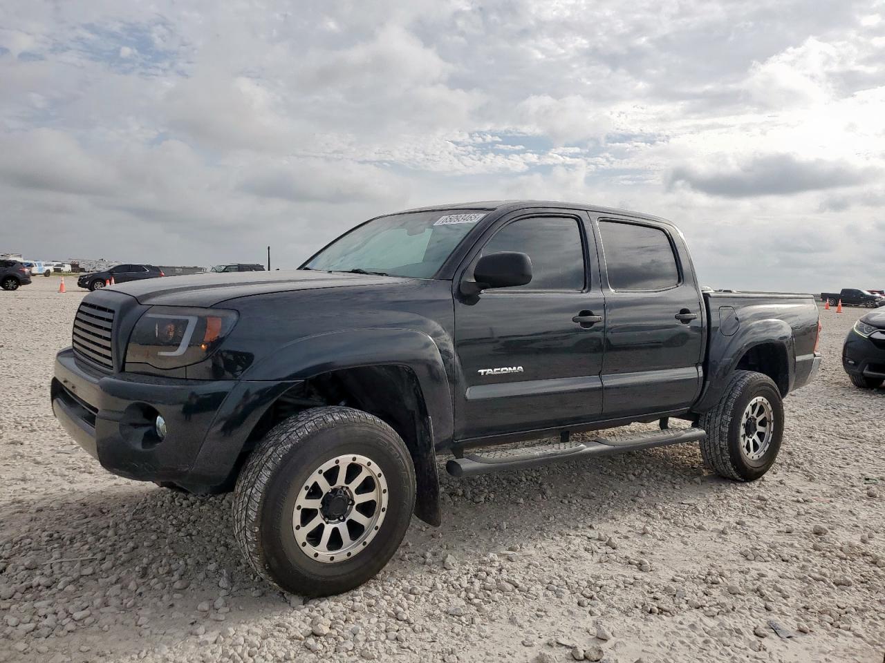 TOYOTA TACOMA DOU 2006