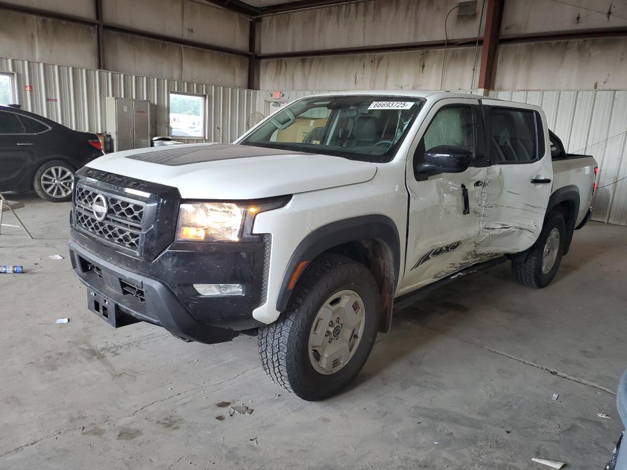 NISSAN FRONTIER S 2024