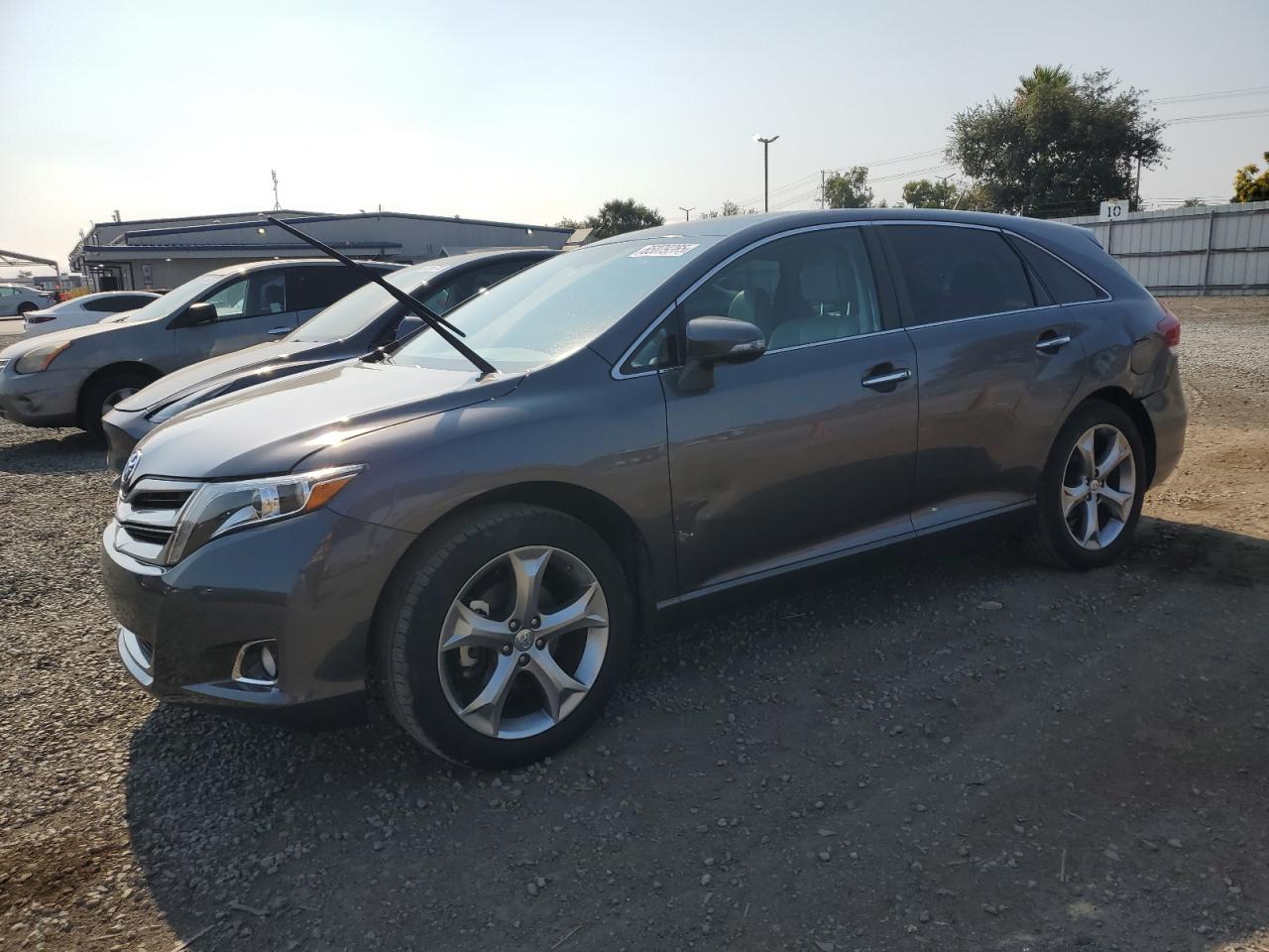 TOYOTA VENZA LE 2013