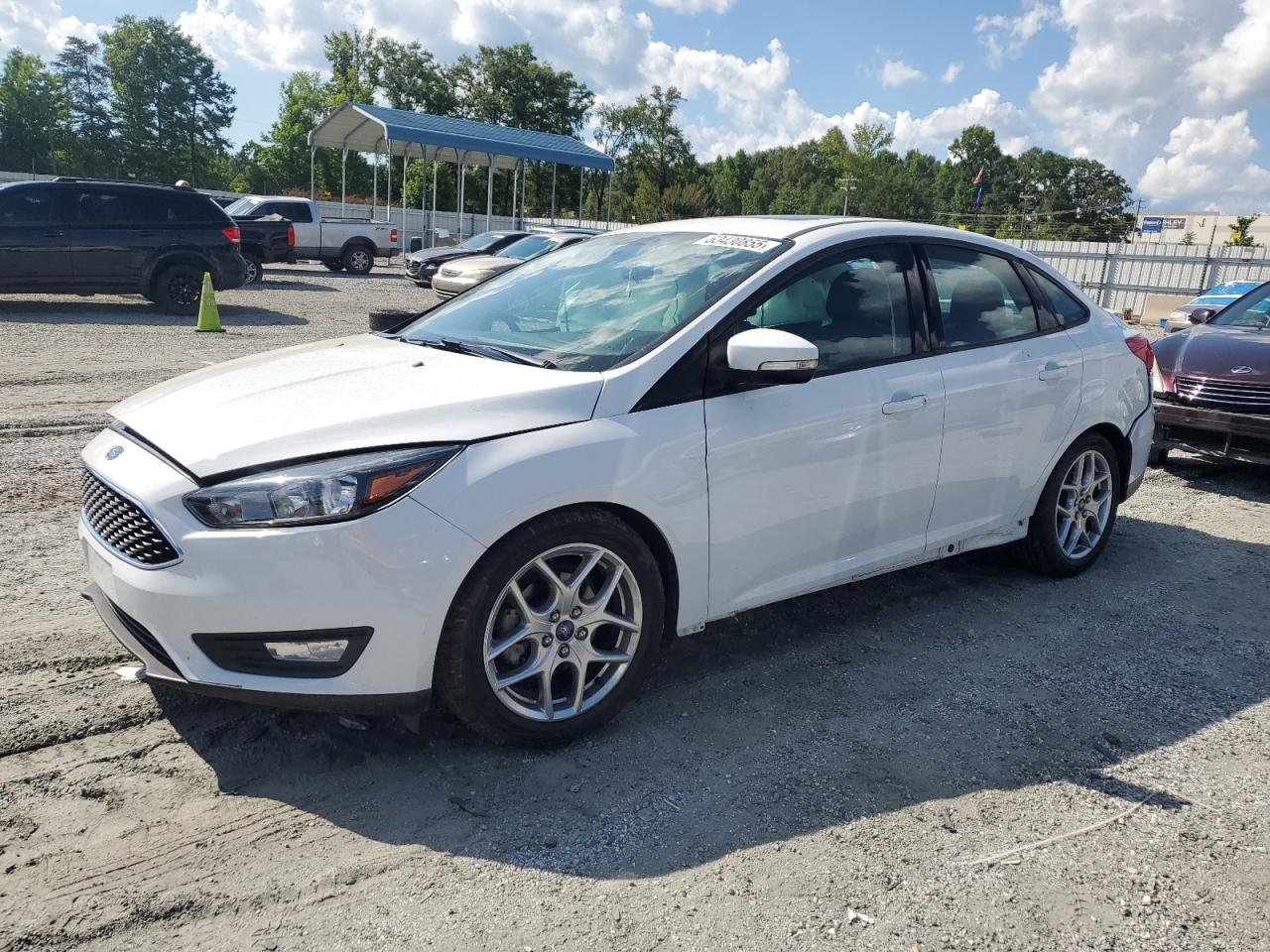 FORD FOCUS SE 2015