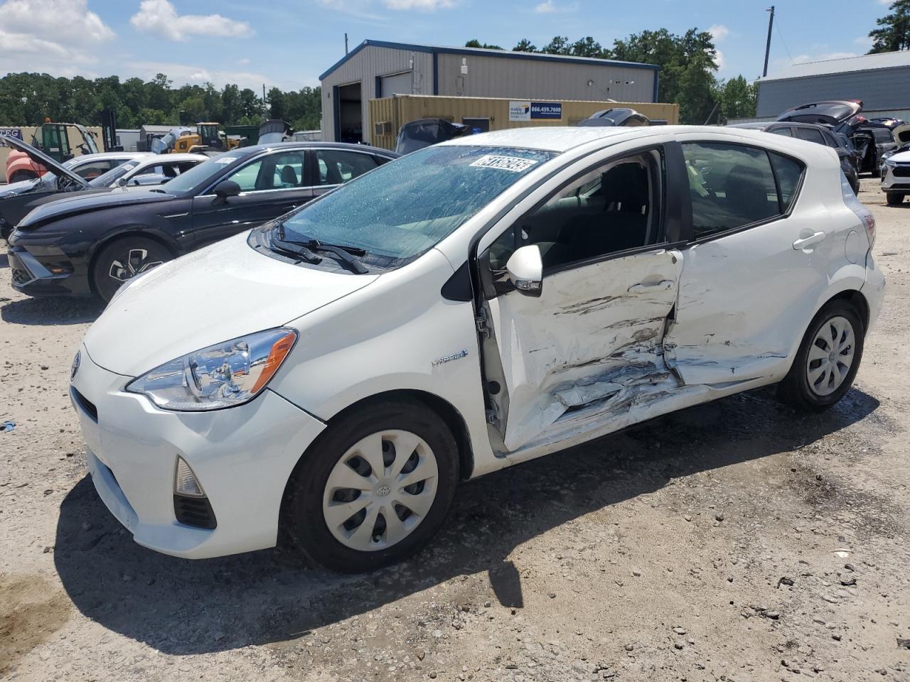 TOYOTA PRIUS C 2013