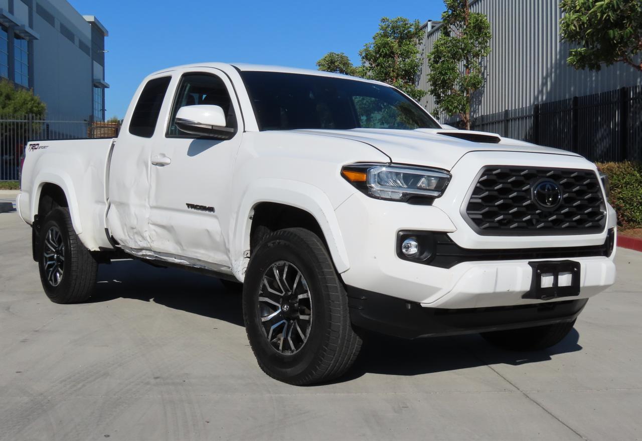 TOYOTA TACOMA ACC 2022
