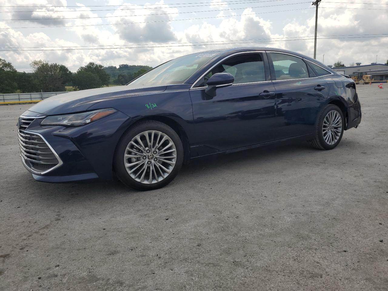 TOYOTA AVALON LIM 2022