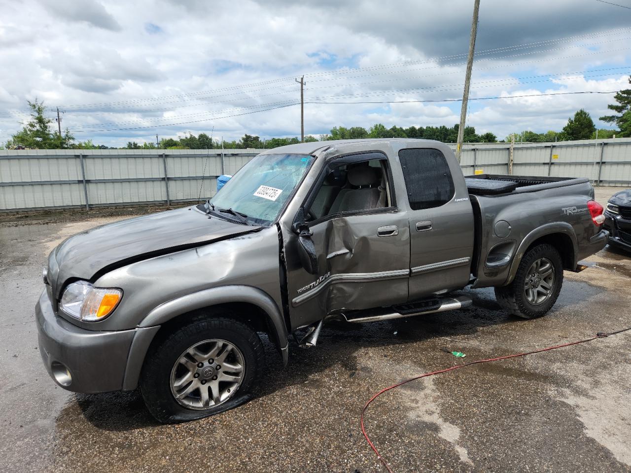 TOYOTA TUNDRA ACC 2003