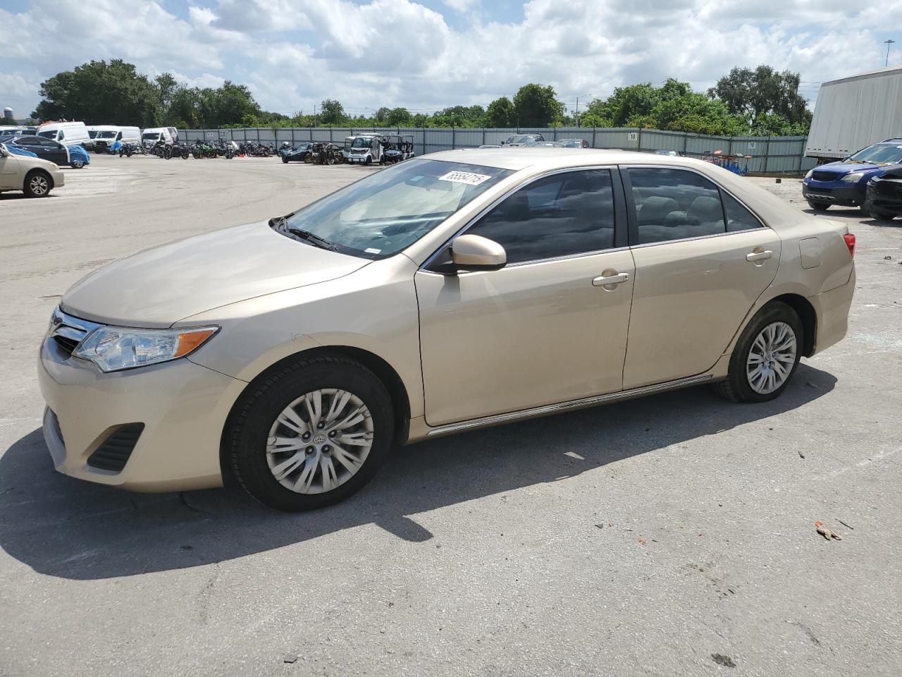 TOYOTA CAMRY 2012
