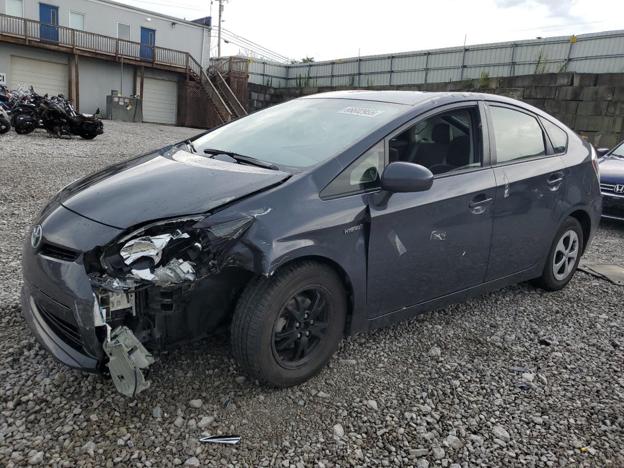 TOYOTA PRIUS 2015