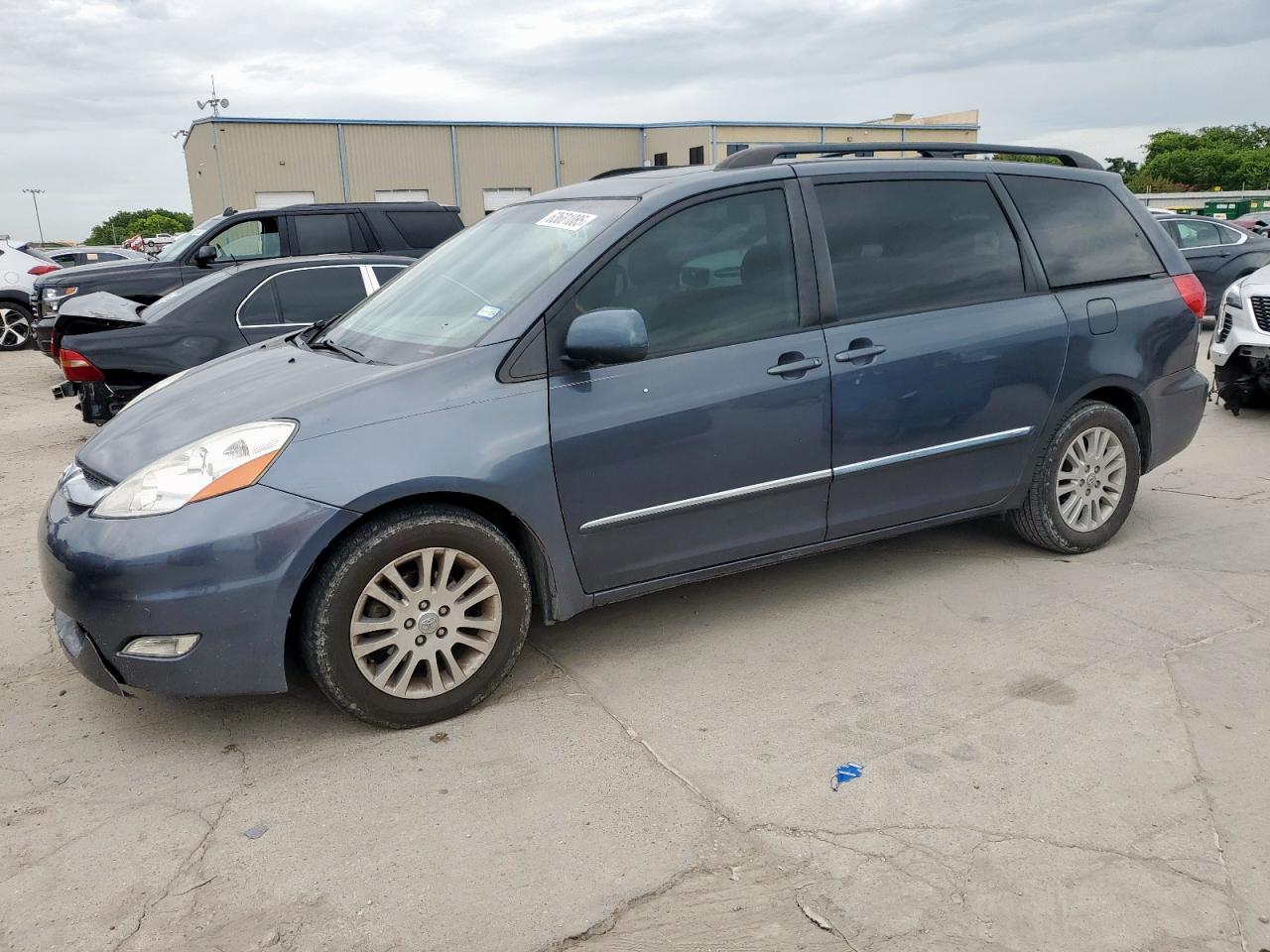TOYOTA SIENNA XLE 2007