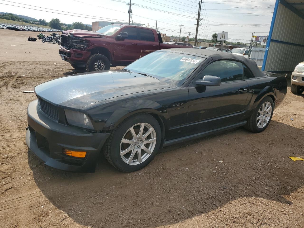 FORD MUSTANG 2005