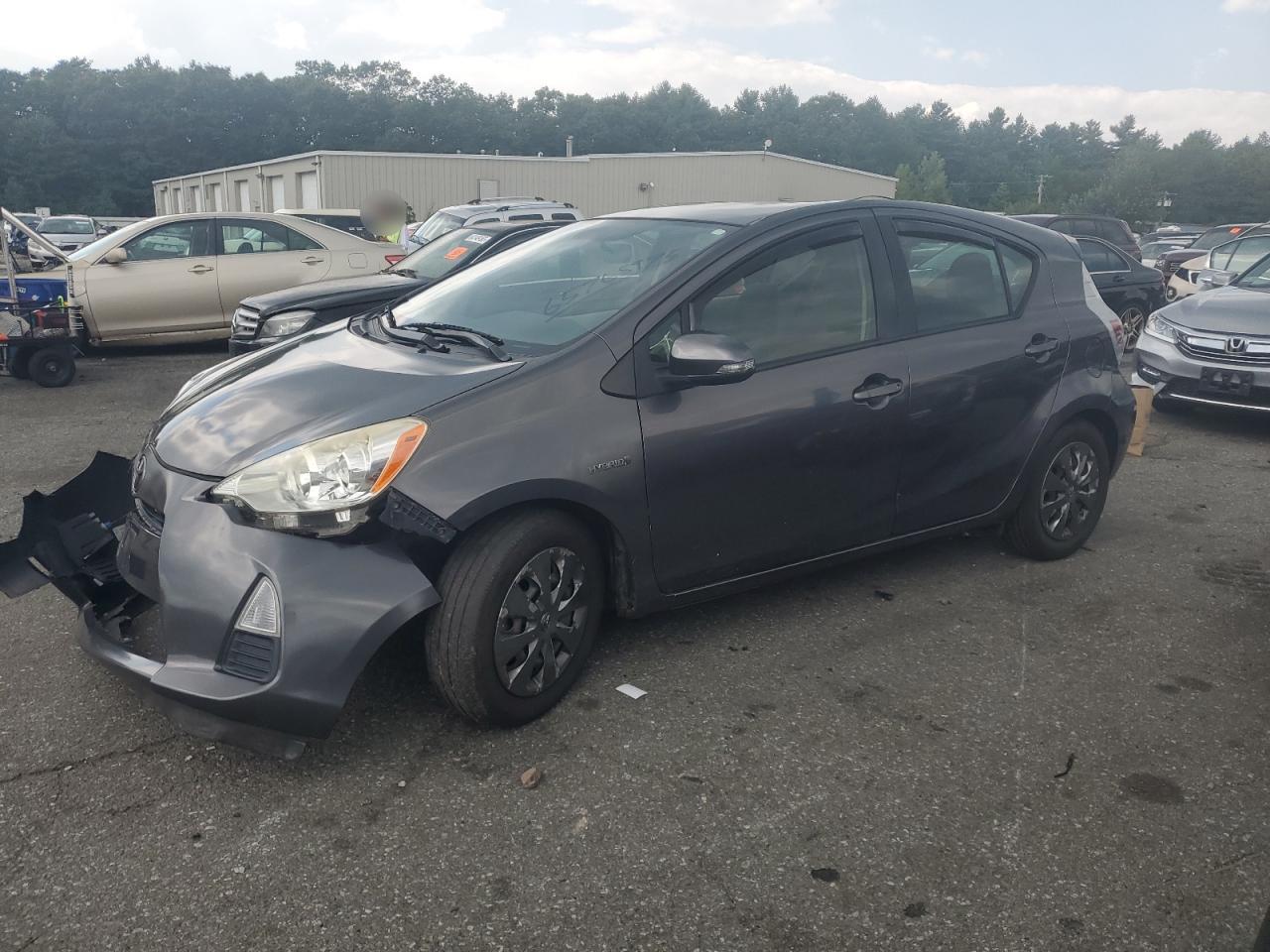 TOYOTA PRIUS C 2014