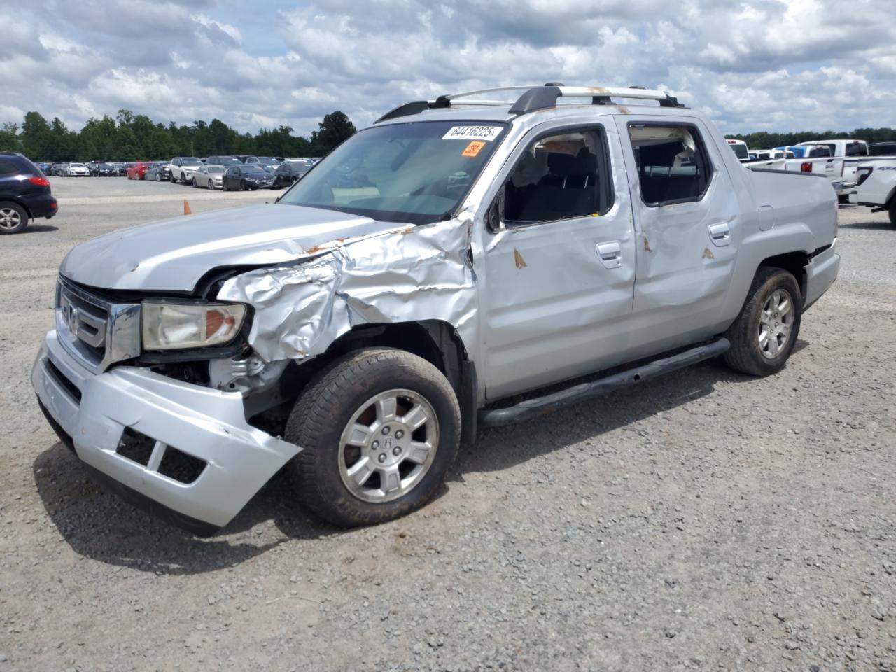 HONDA RIDGELINE 2010
